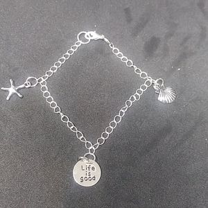 💍Handmade life is good bracelet in silver tone.